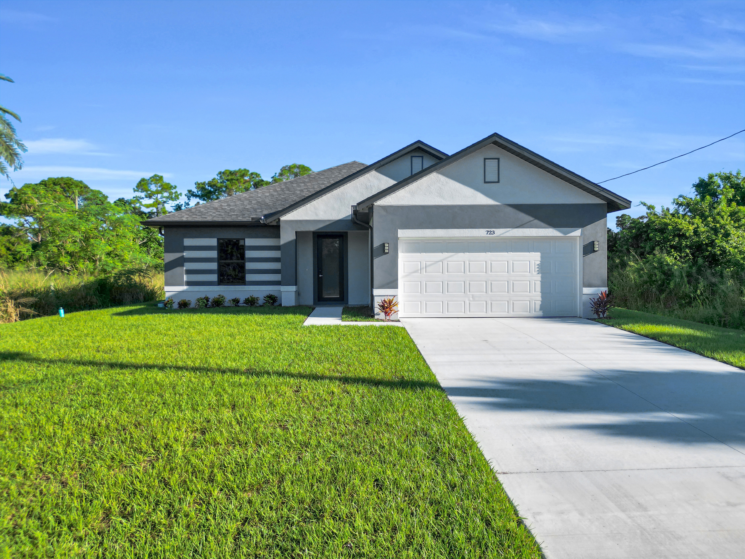 J & L Vision Homes