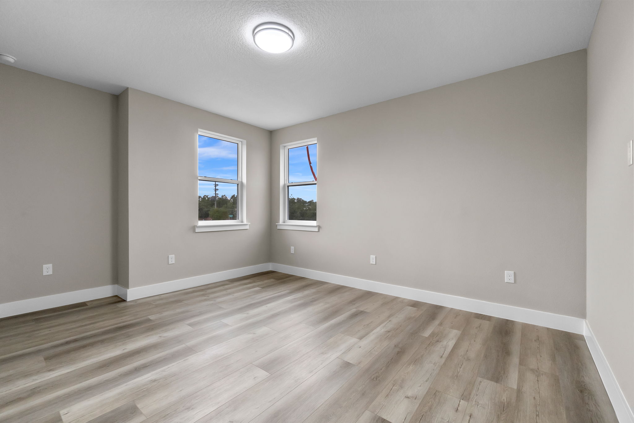 J & L Vision Homes