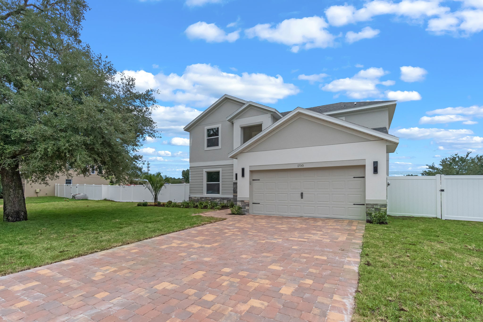 J & L Vision Homes