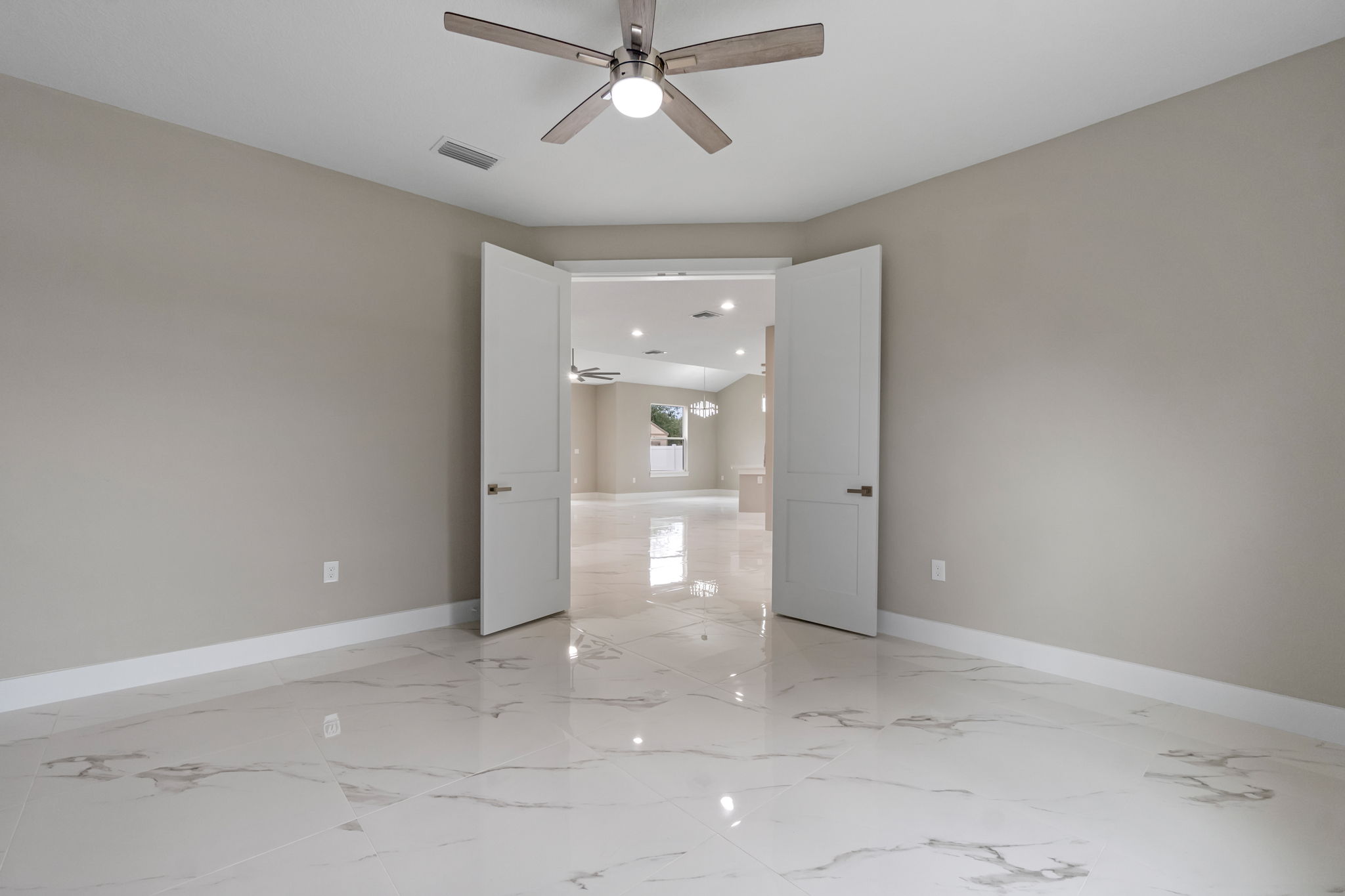 J & L Vision Homes