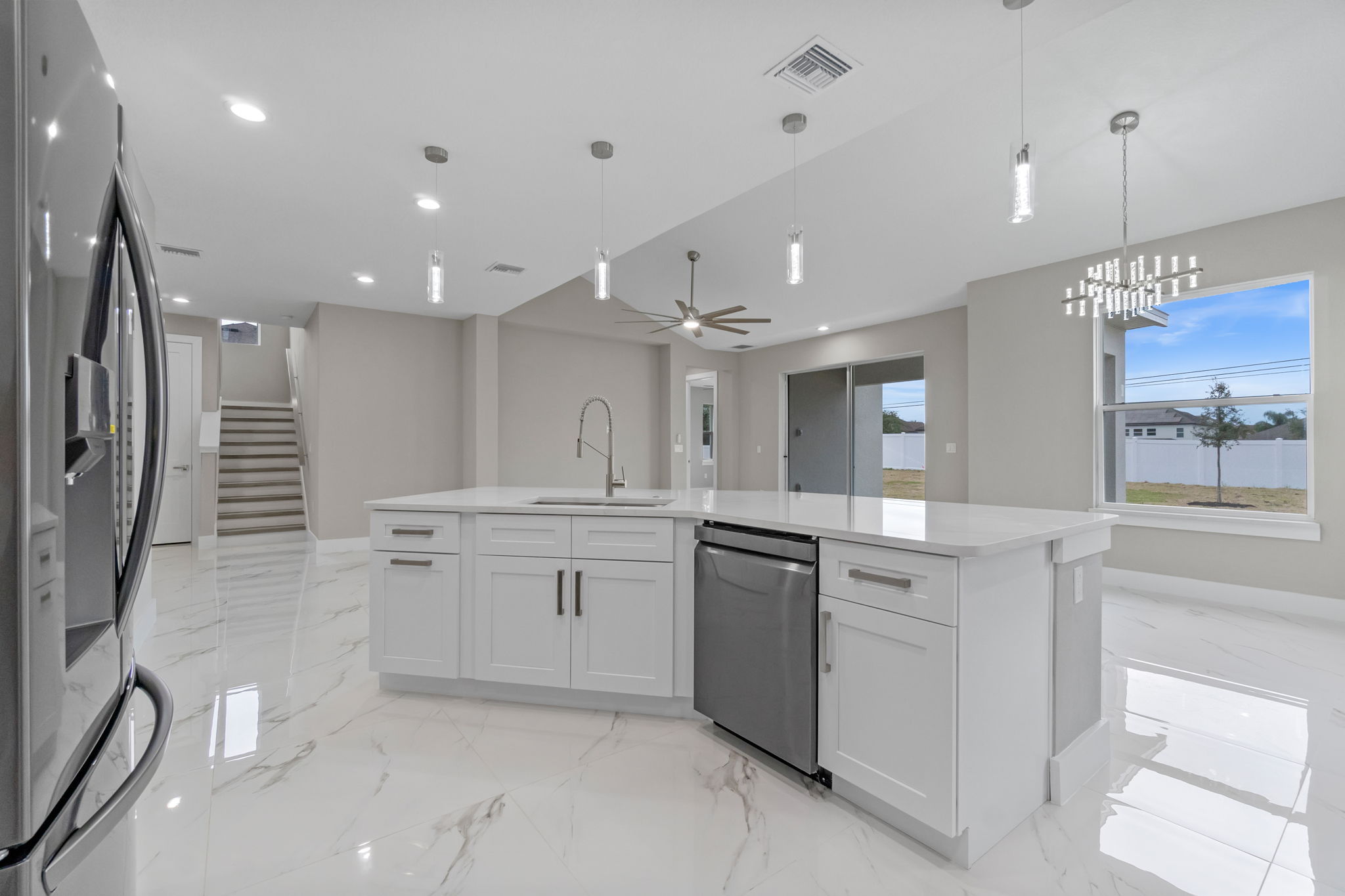 J & L Vision Homes