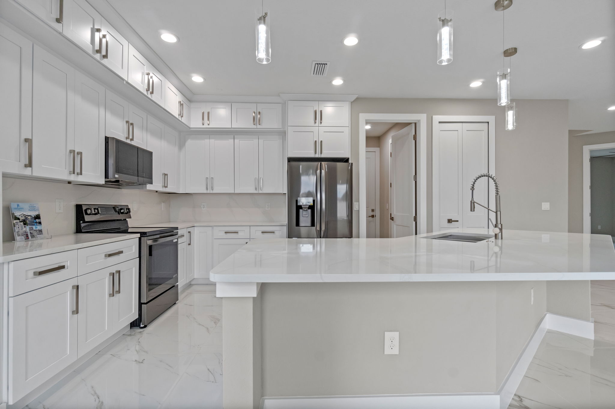 J & L Vision Homes