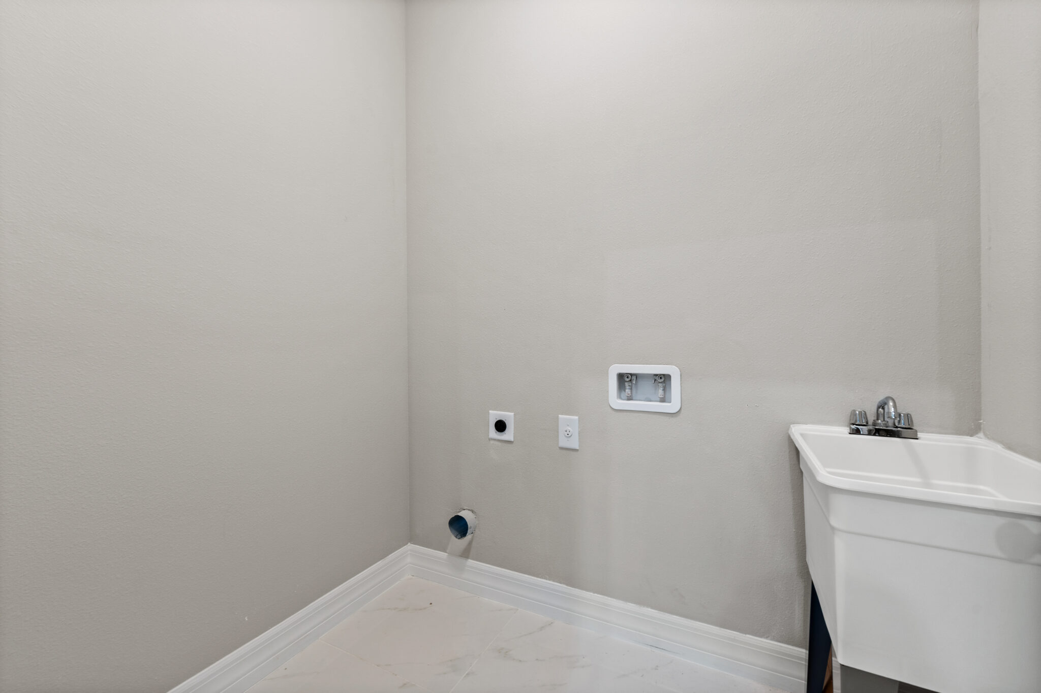 J & L Vision Homes