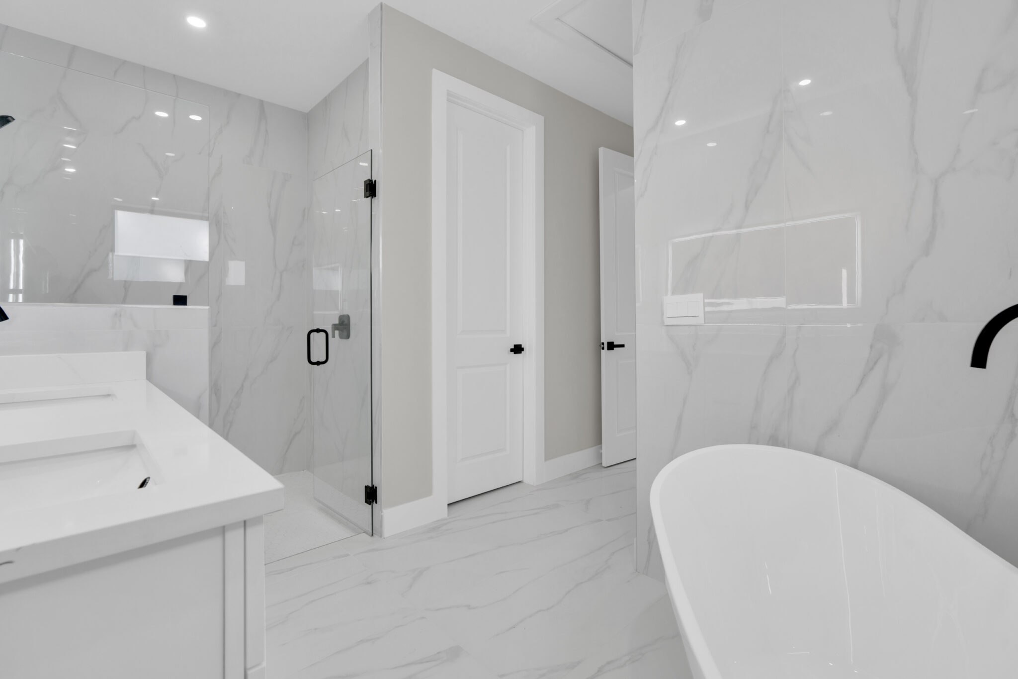 J & L Vision Homes