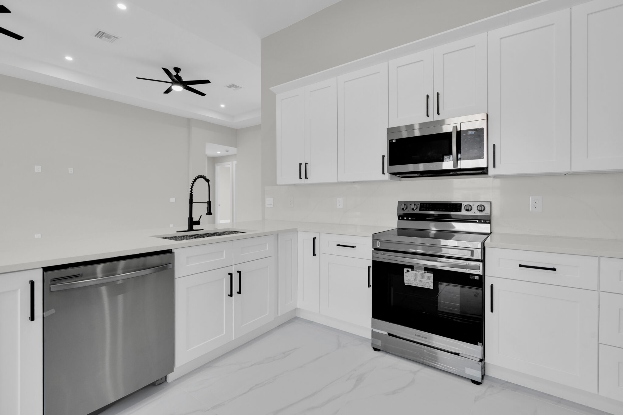 J & L Vision Homes